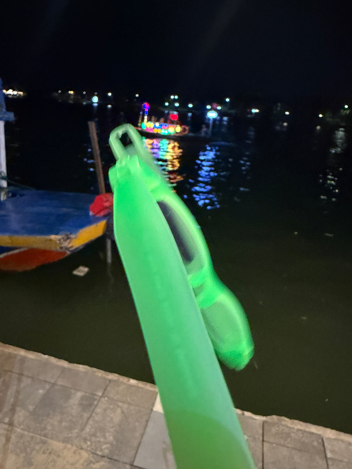 Weltneuheit Figoline Polarlicht. Einzige Lesebrille, welche in der Dunkelheit leicht auffindbar ist!